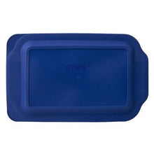 Load image into Gallery viewer, PYREX 3QT Glass Baking Dish with Blue Cover 9&quot; x 13&quot; (Pyrex)